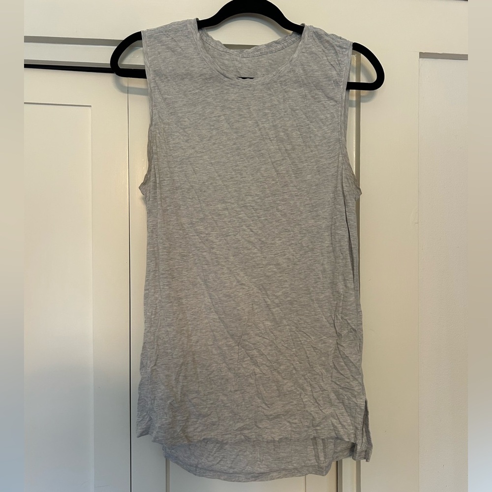 Lululemon Tunic Heathered Gray Lightweight Muscle Tank